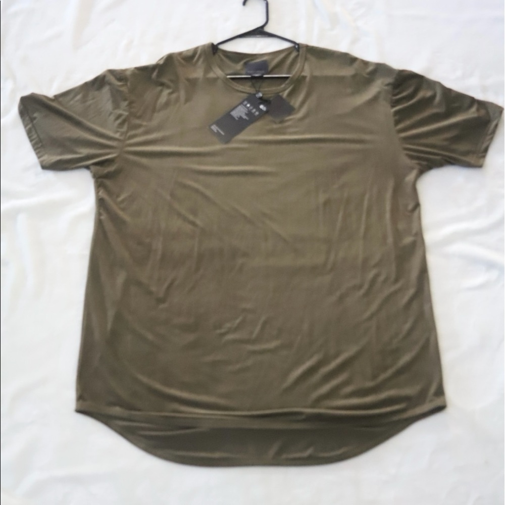 Decibel Scallop Tshirt